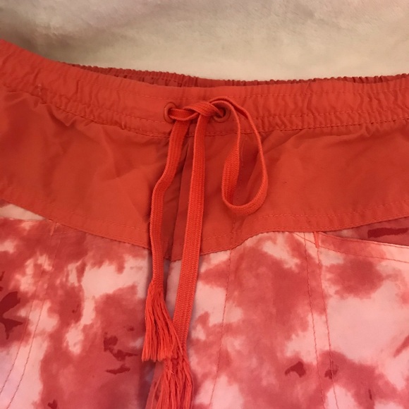 Reebok Surfer Style Shorts - Picture 3 of 4